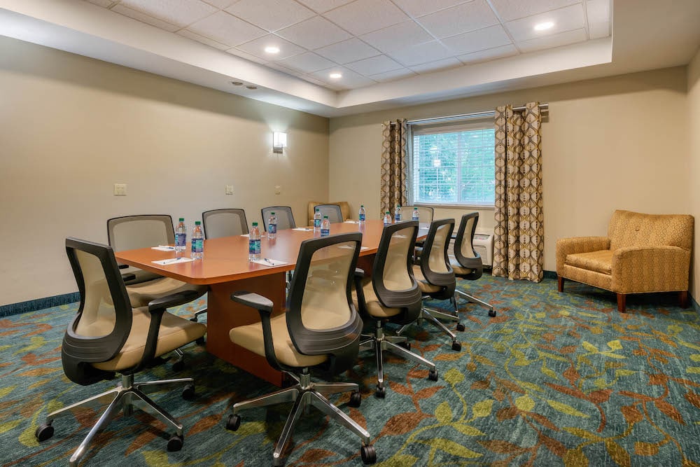 Candlewood Suites Fort Myers meeting room